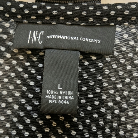 Top - Picture 2 of 4